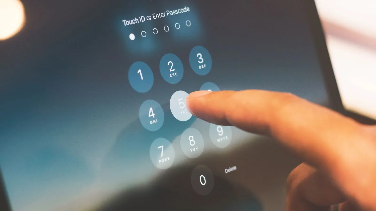 How to Set Up XChat Encrypted Messages Without Losing Your History